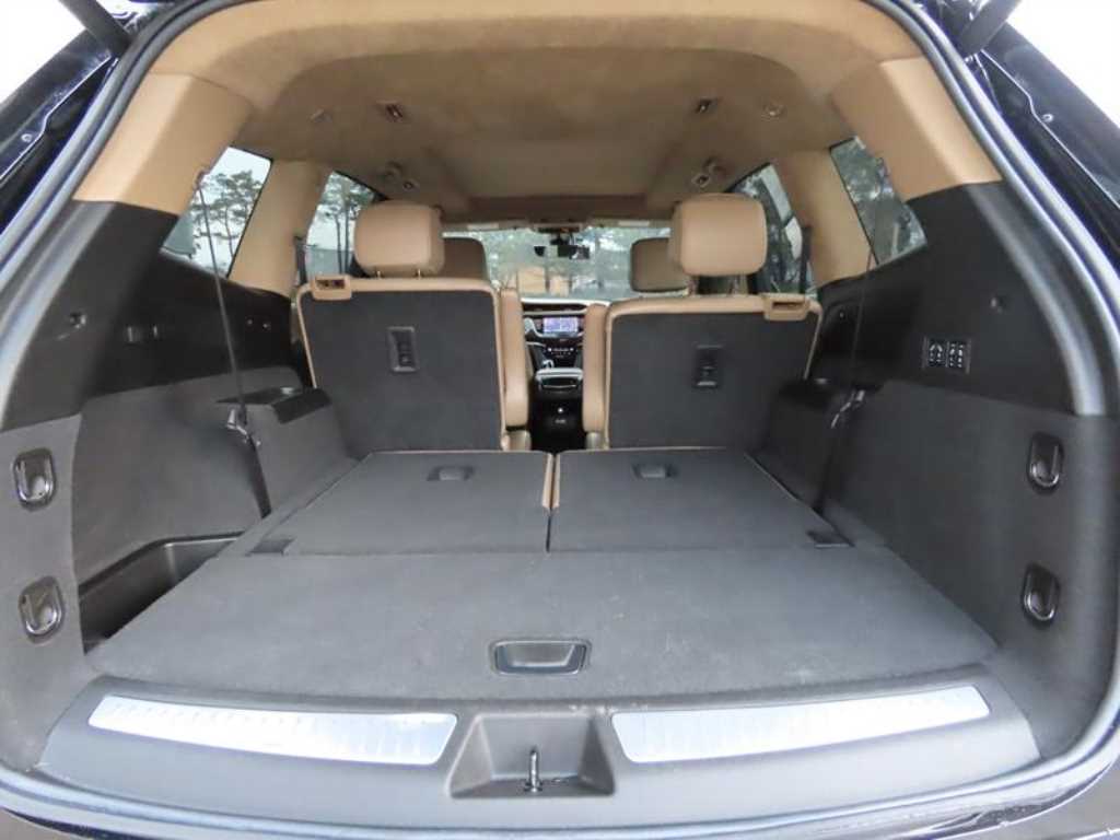 Cadillac XT6 - Vista 5