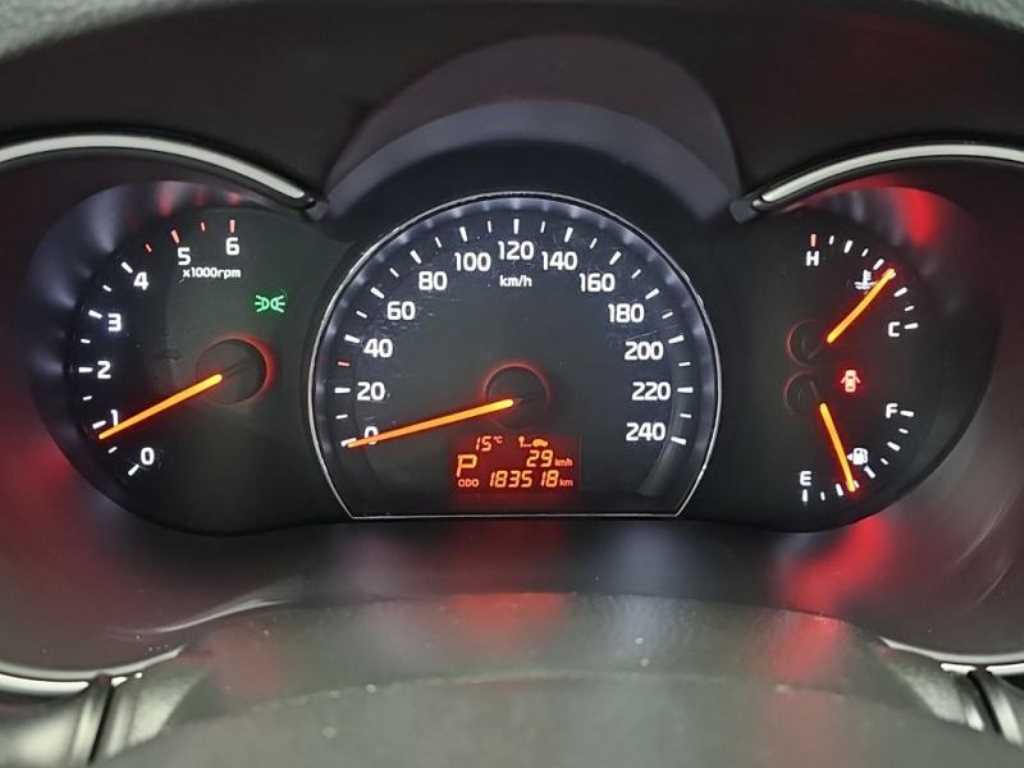 KIA Sorento - Vista 7