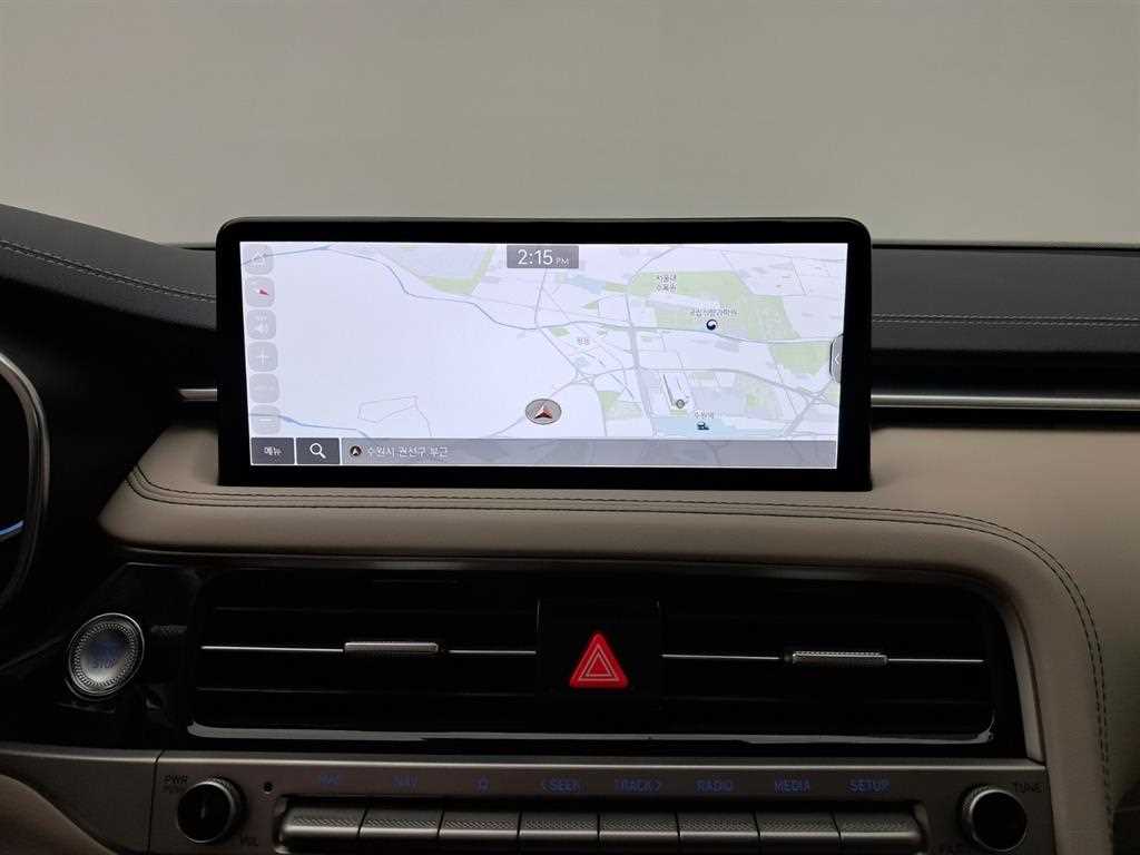 Genesis G70 - Vista 9