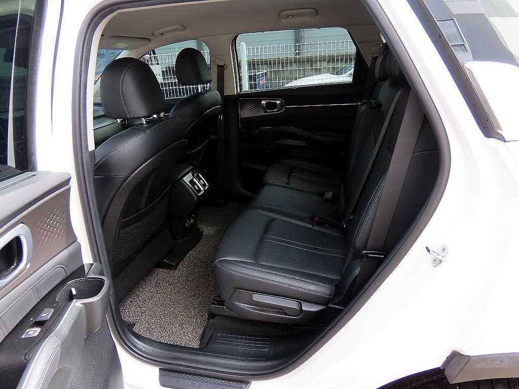 KIA Sorento - Vista 6