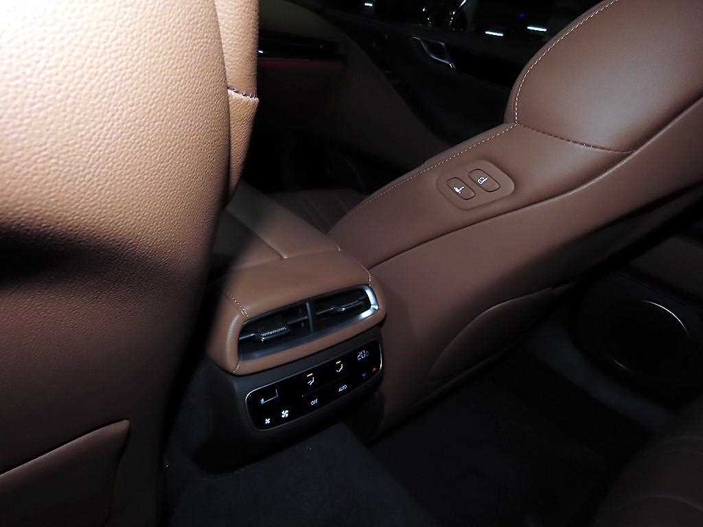 Genesis G80 2023 Gris - Importación desde Corea - HF Imports Iquique - Foto 15