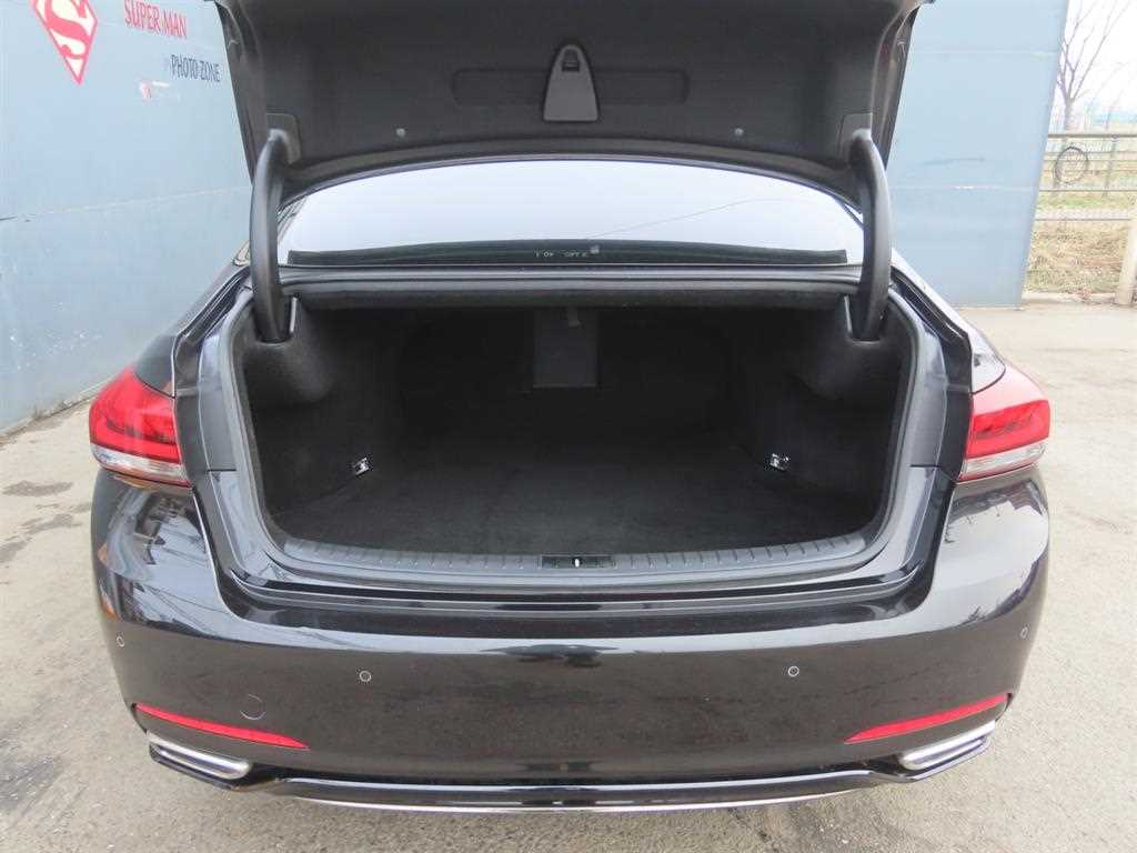 Genesis G80 - Vista 5