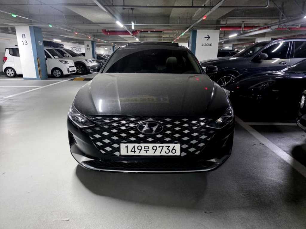 HYUNDAI Grandeur - Vista 4