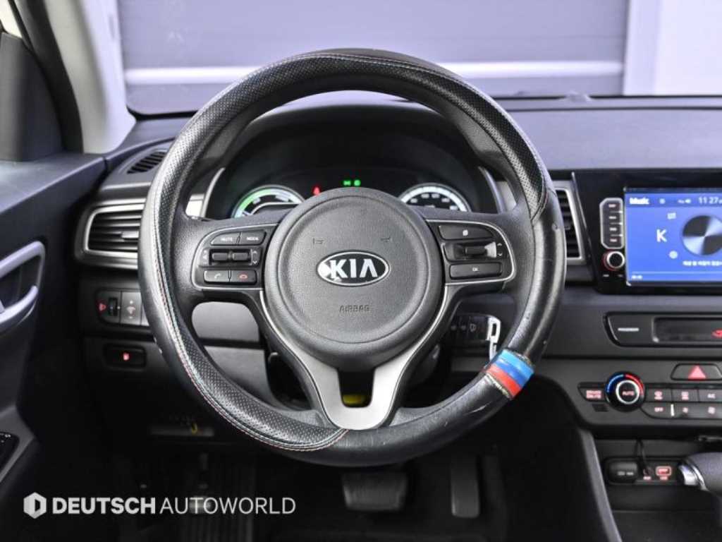 KIA Niro 2018 Blanco - Importación desde Corea - HF Imports Iquique - Foto 13