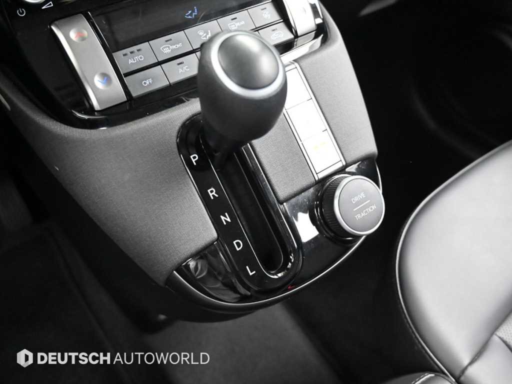 HYUNDAI Casper - Vista 9