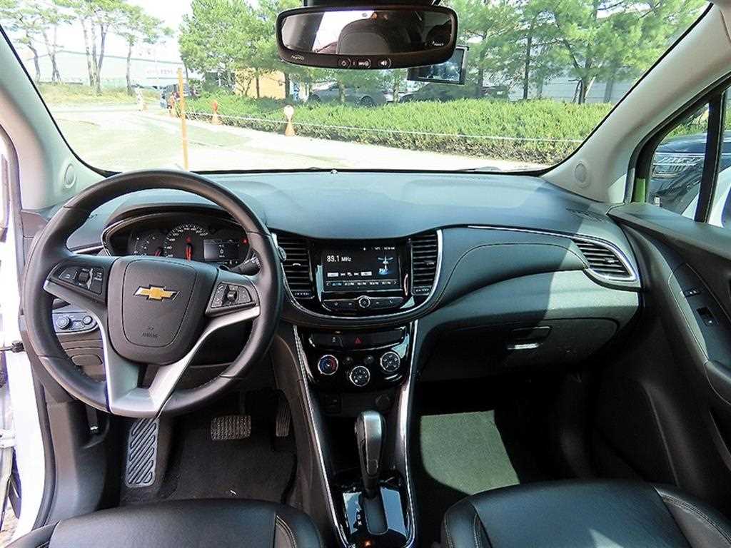 Chevrolet Trax - Vista 7
