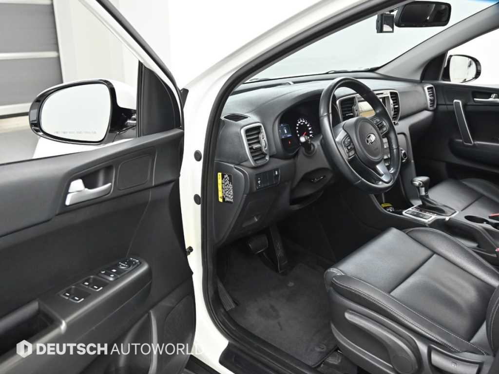 KIA Sportage - Vista 11