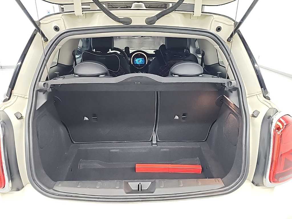 Mini Cooper 2019 the color of pearl - Importación desde Corea - HF Imports Iquique - Foto 18