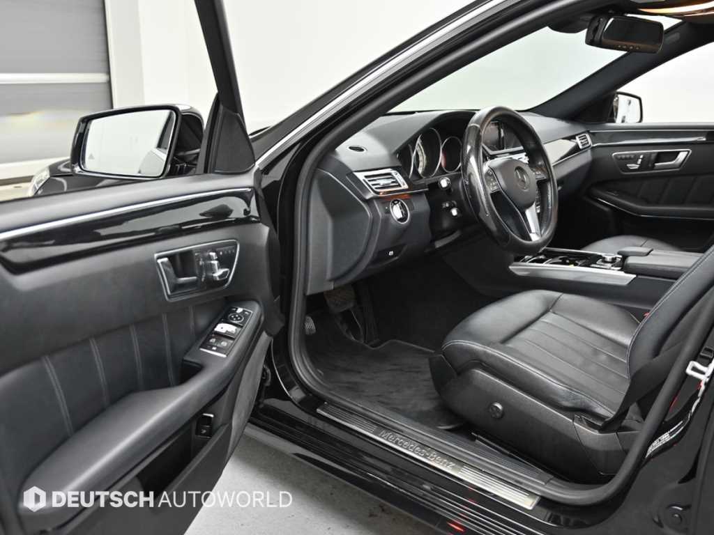 Mercedes Benz E class - Vista 11