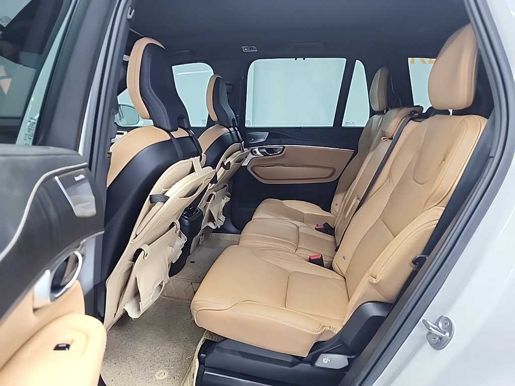 Volvo XC90 - Vista 12