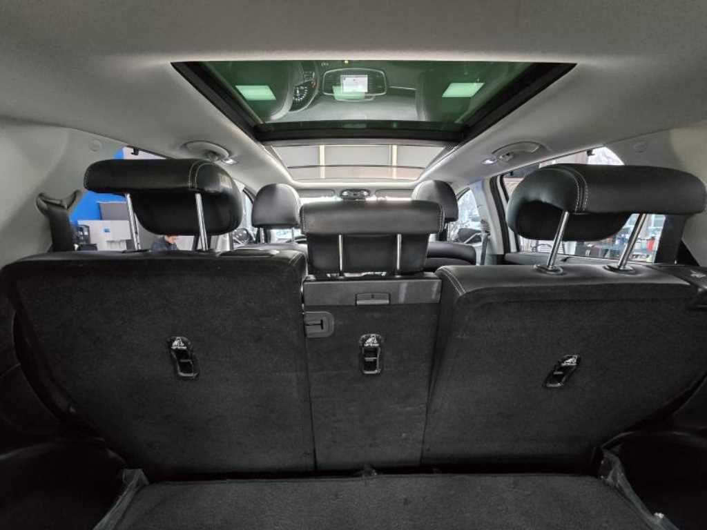 KIA Sorento - Vista 10