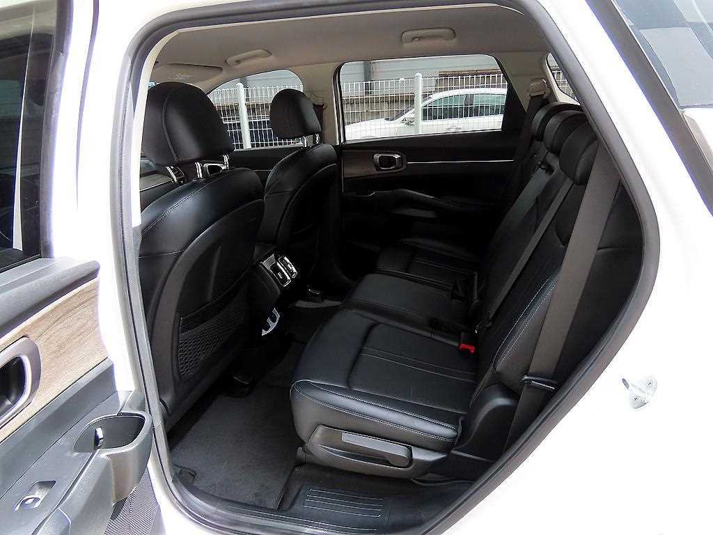 KIA Sorento - Vista 6