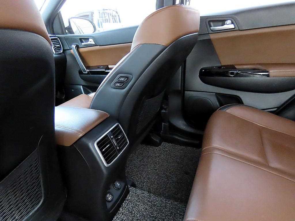 KIA Sportage 2019 Blanco - Importación desde Corea - HF Imports Iquique - Foto 16