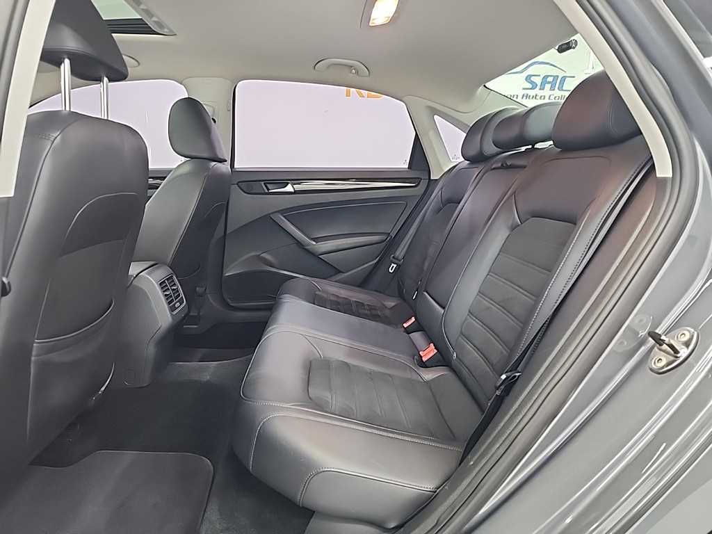 Volkswagen Passat - Vista 12