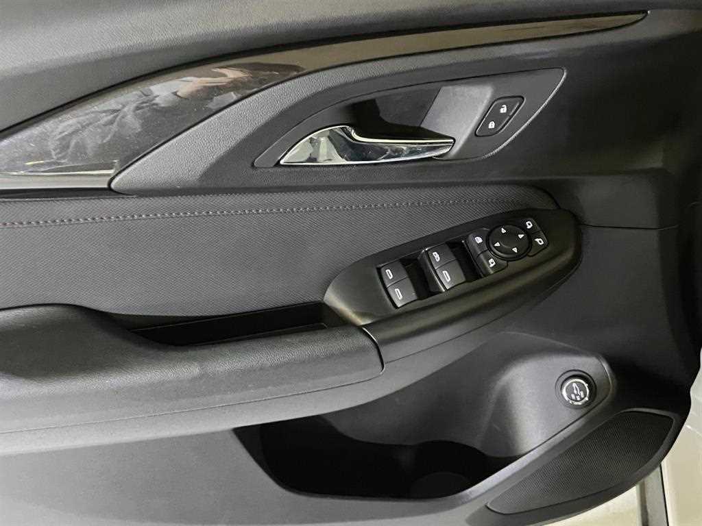 Chevrolet Trail Blazer 2022 Blanco - Importación desde Corea - HF Imports Iquique - Foto 14