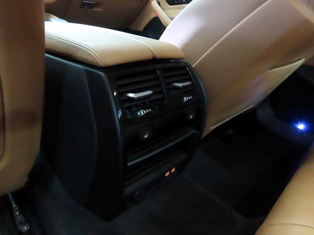 BMW 5 Series 2022 Blanco - Importación desde Corea - HF Imports Iquique - Foto 15