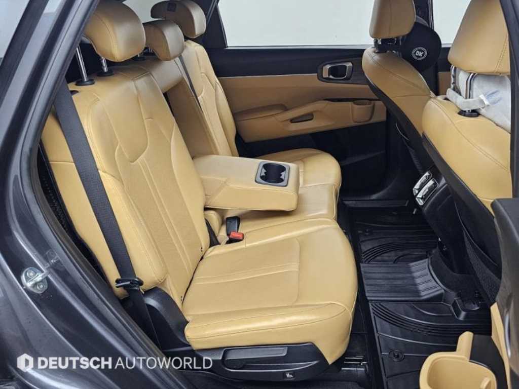 KIA Sorento - Vista 12