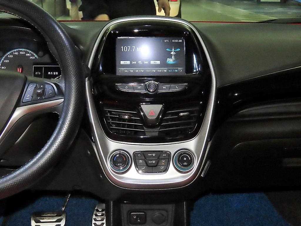 Chevrolet Spark - Vista 11