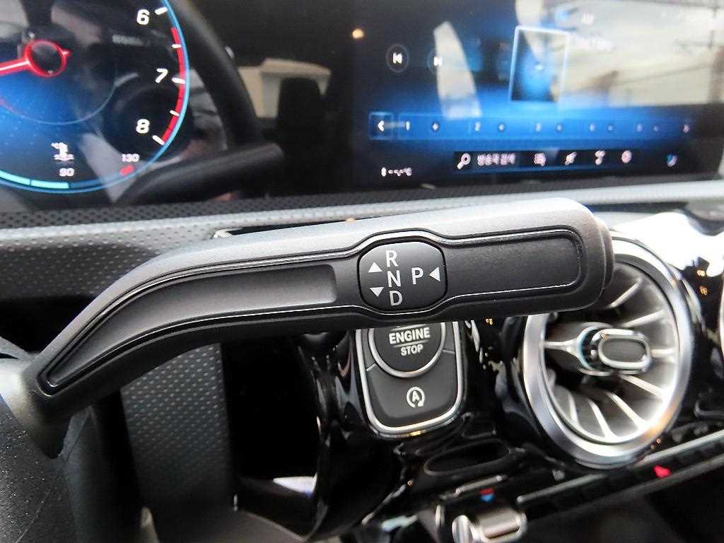 Mercedes Benz CLA Class - Vista 11