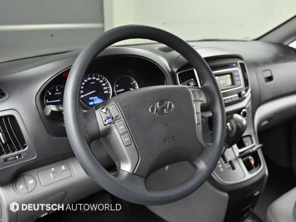 HYUNDAI Starex 2018 - Importación desde Corea - HF Imports Iquique - Foto 13