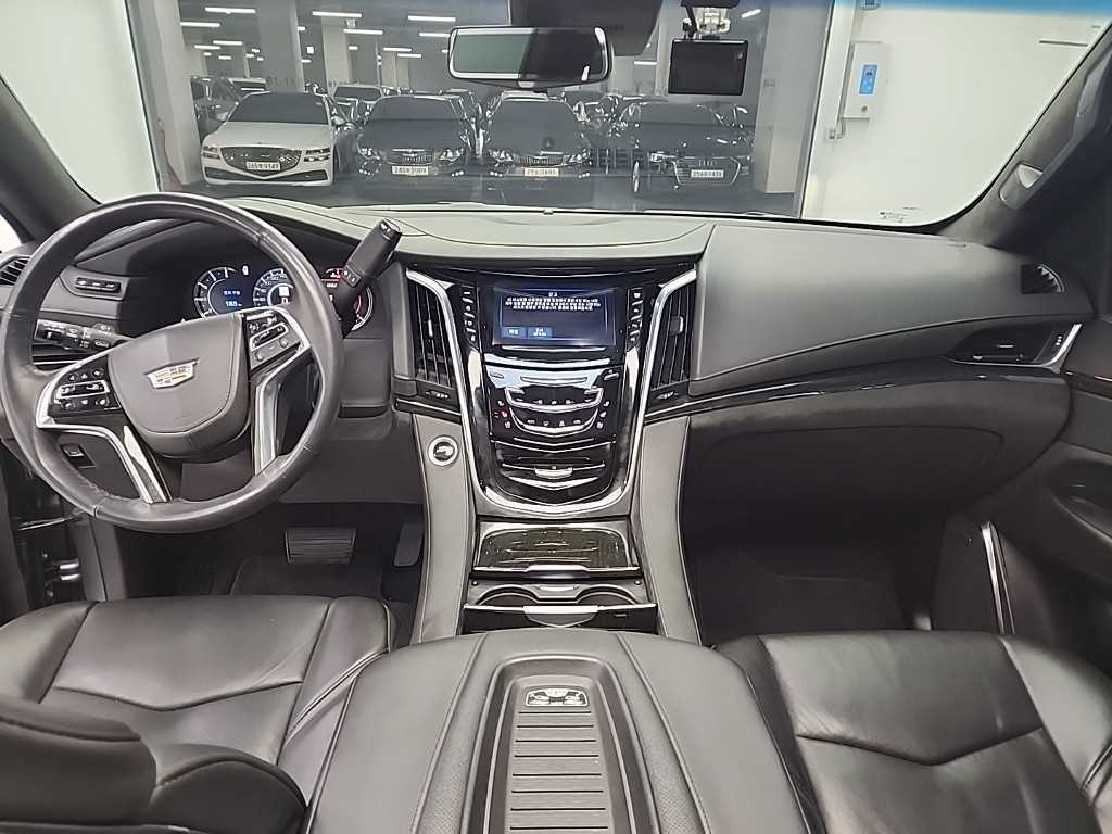 Cadillac Escalade - Vista 7