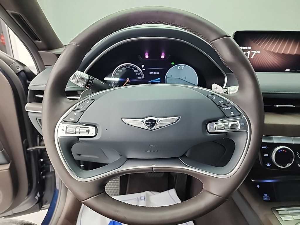 Genesis G80 - Vista 9