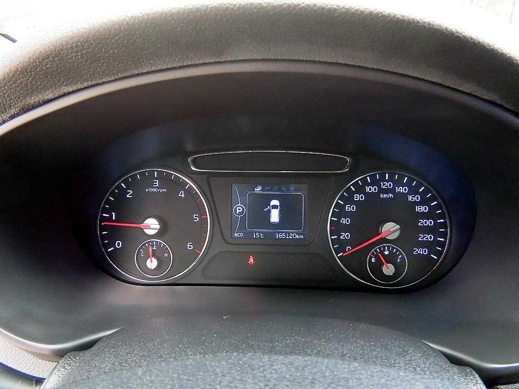 KIA Sorento - Vista 9