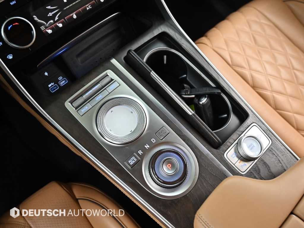 Genesis GV80 - Vista 9