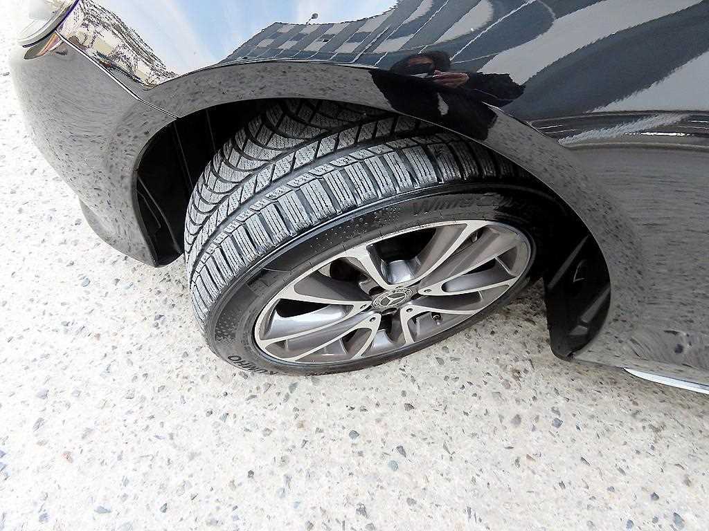 Mercedes Benz E class 2018 Negro - Importación desde Corea - HF Imports Iquique - Foto 20