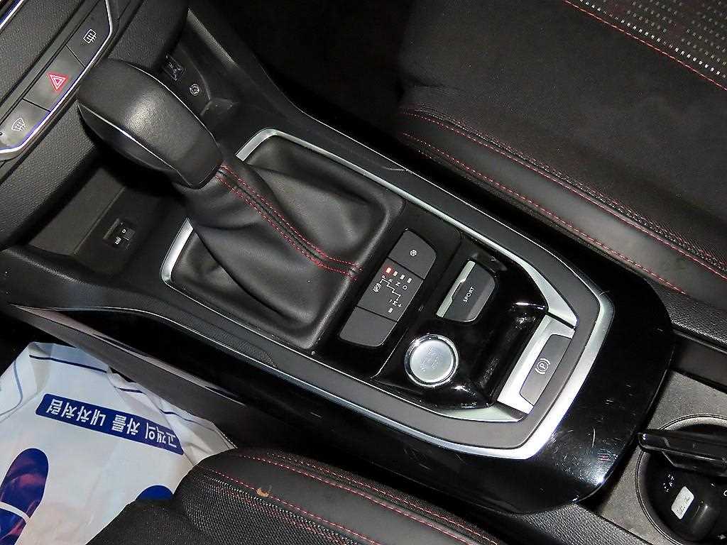 Peugeot 308 - Vista 12