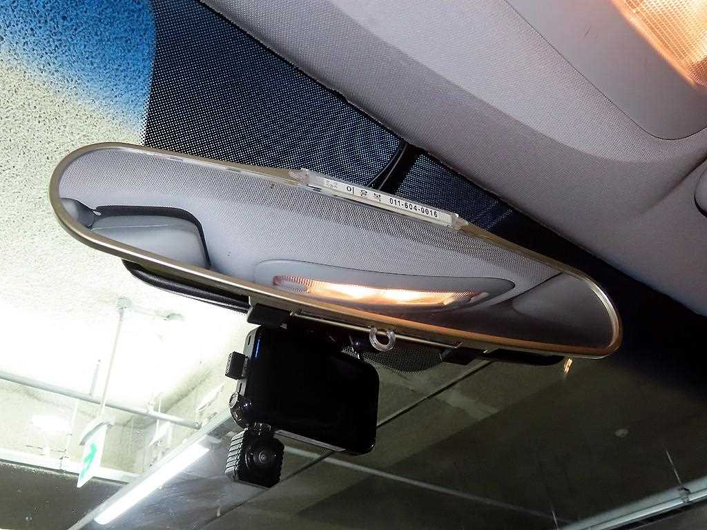 KIA Carnival 2011 Negro - Importación desde Corea - HF Imports Iquique - Foto 17