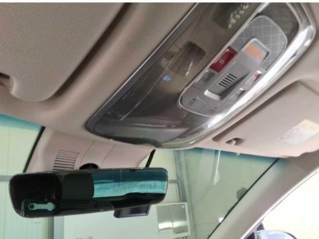 Genesis GV80 - Vista 6