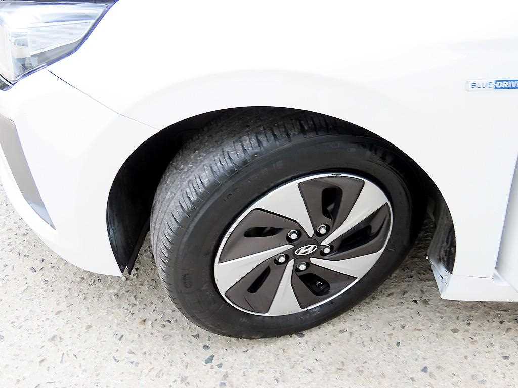 HYUNDAI Ioniq 2016 Blanco - Importación desde Corea - HF Imports Iquique - Foto 19