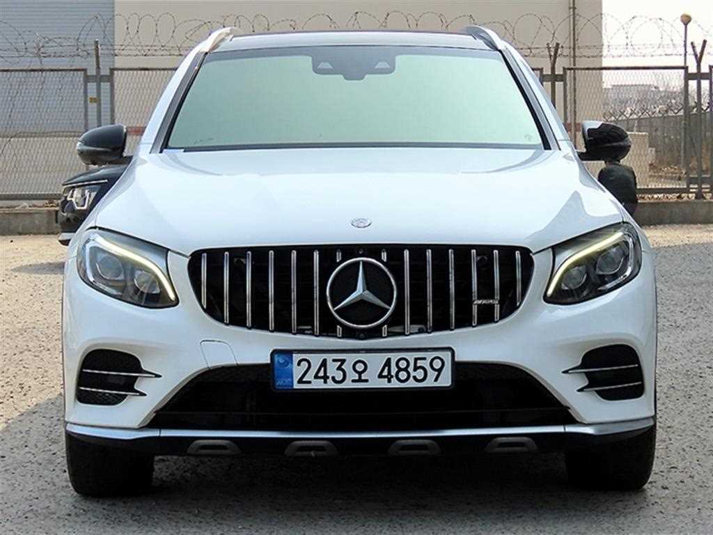 Mercedes Benz GLC Class 2017 Blanco - Importación desde Corea - HF Imports Iquique - Foto 1