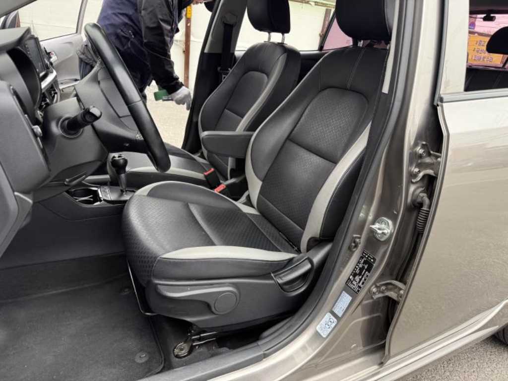 KIA Morning - Vista 5