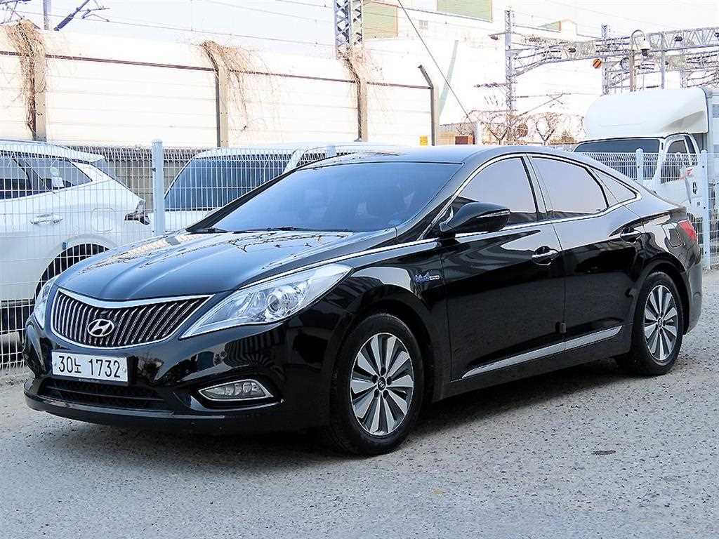 HYUNDAI Grandeur - Vista 2