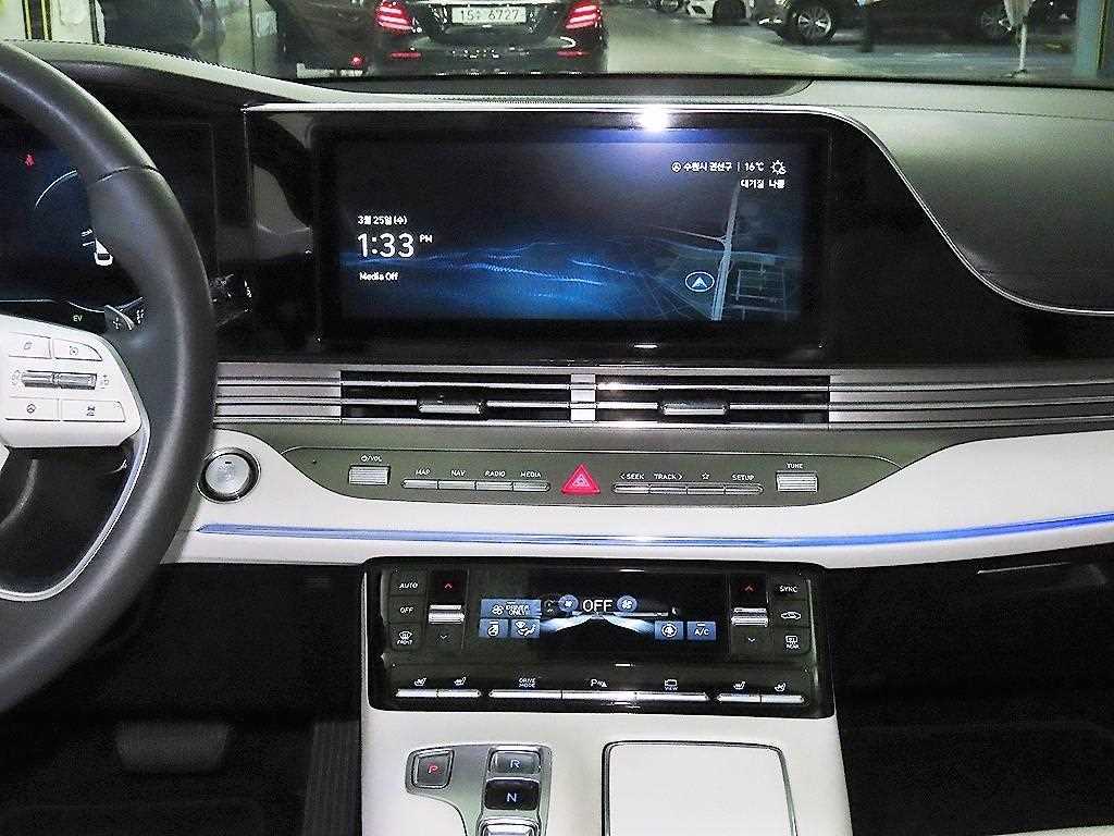 HYUNDAI Grandeur - Vista 9