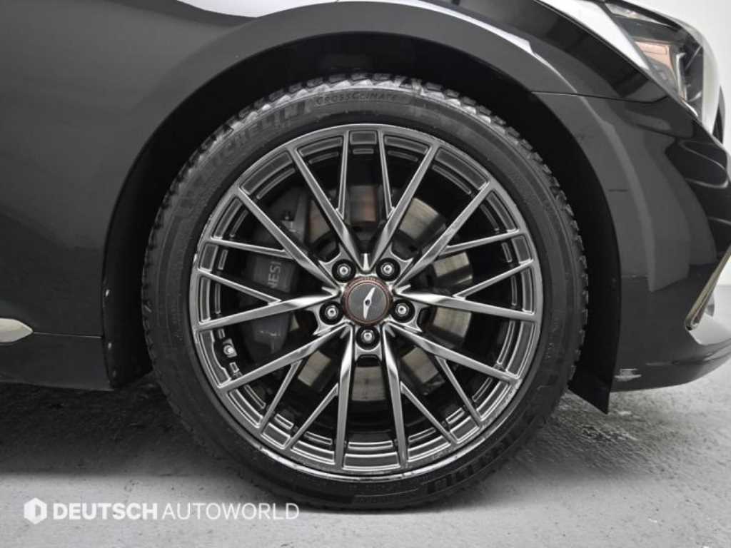 Genesis G80 - Vista 5