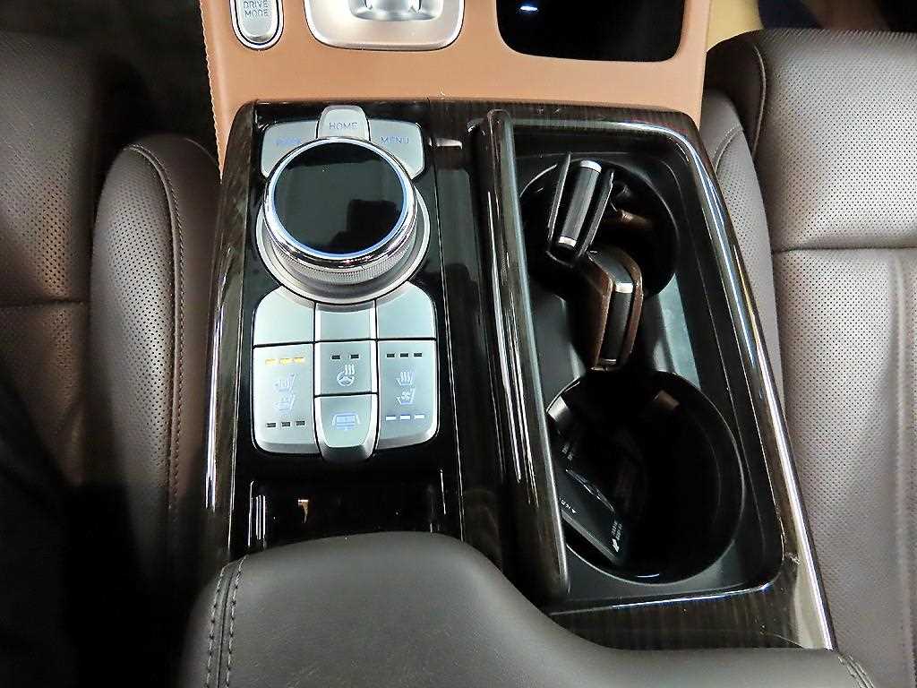 Genesis G90 2021 Negro - Importación desde Corea - HF Imports Iquique - Foto 13