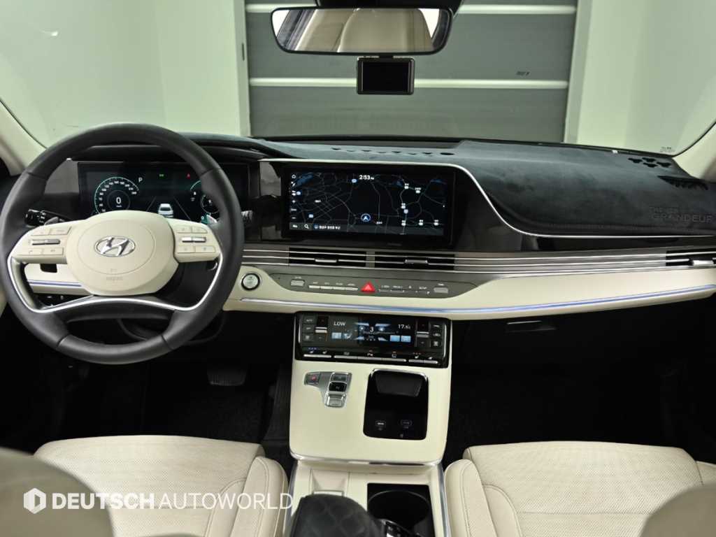 HYUNDAI Grandeur - Vista 7