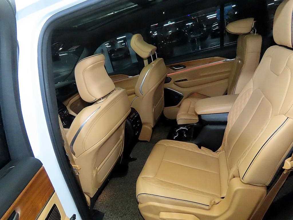 Jeep Cherokee - Vista 7