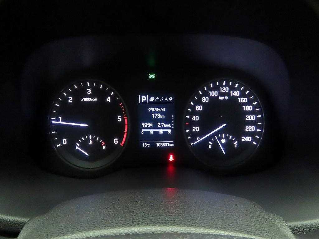 HYUNDAI Tucson - Vista 6