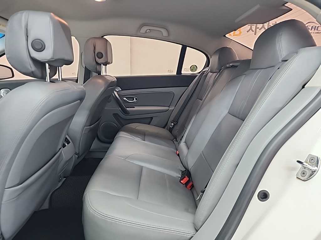 SAMSUNG SM5 - Vista 12