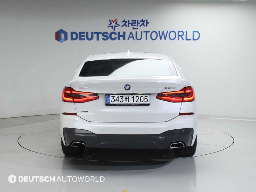 BMW Gran Turismo - Vista 4