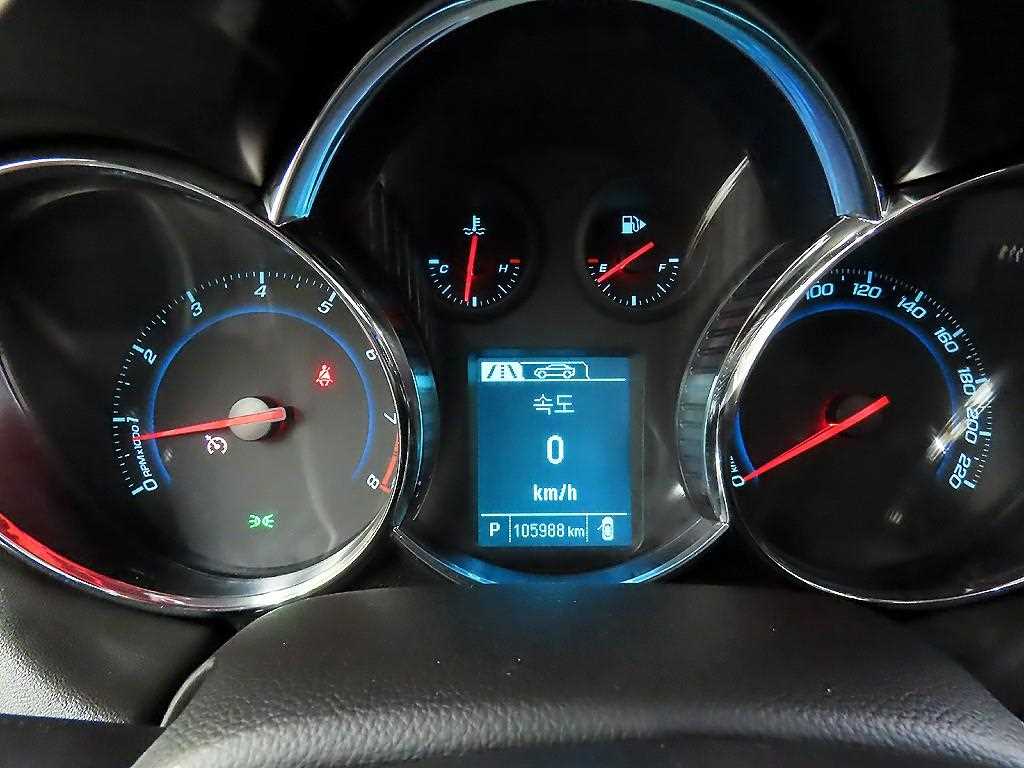 Chevrolet Cruise - Vista 8