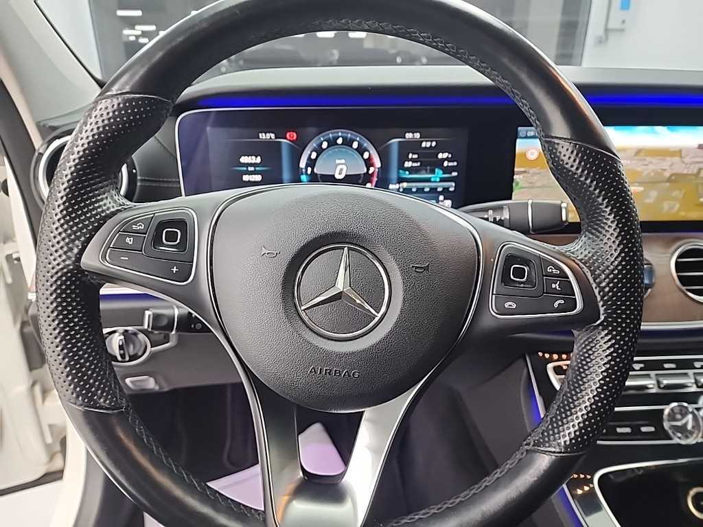 Mercedes Benz E class 2017 Blanco - Importación desde Corea - HF Imports Iquique - Foto 1