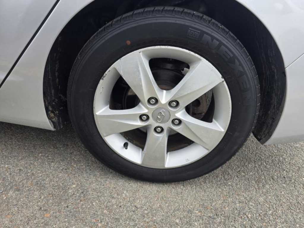 HYUNDAI Avante 2013 Plateado - Importación desde Corea - HF Imports Iquique - Foto 15