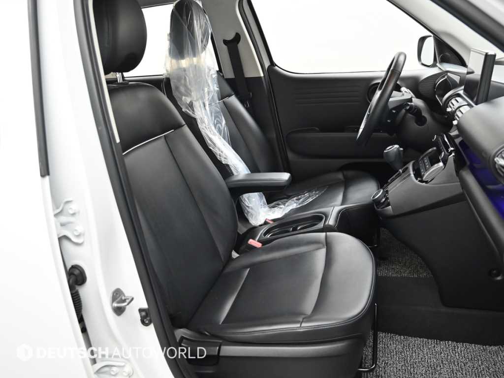 HYUNDAI Casper - Vista 10