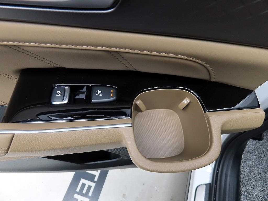 KIA Sorento - Vista 12