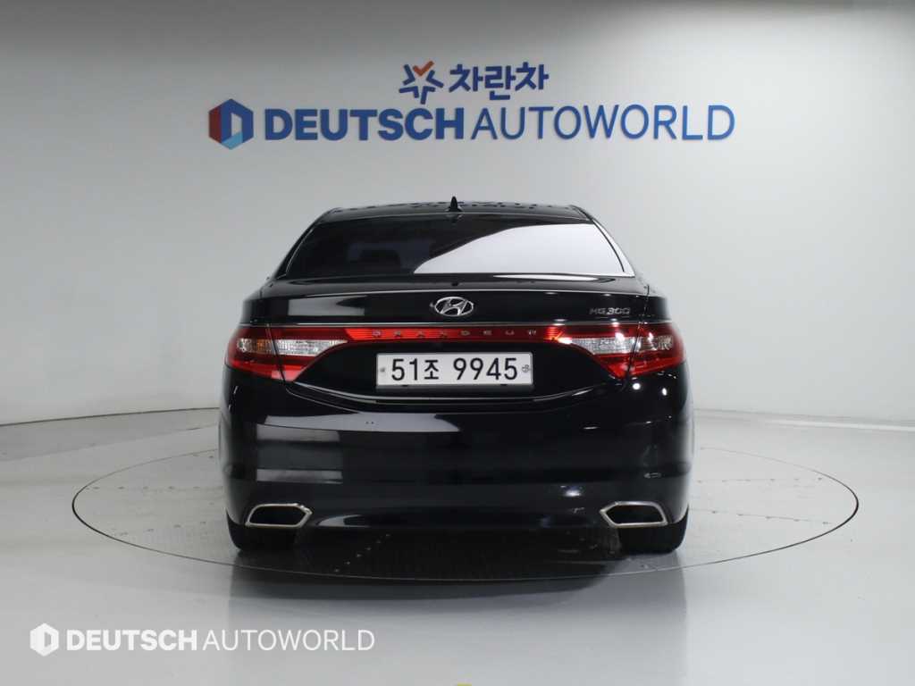 HYUNDAI Grandeur - Vista 4